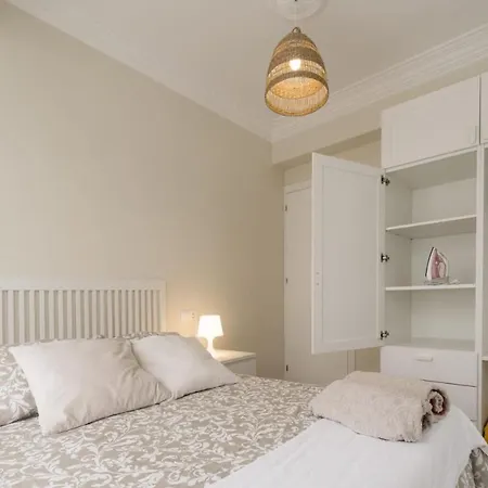 Costa Dos Faros Malpica